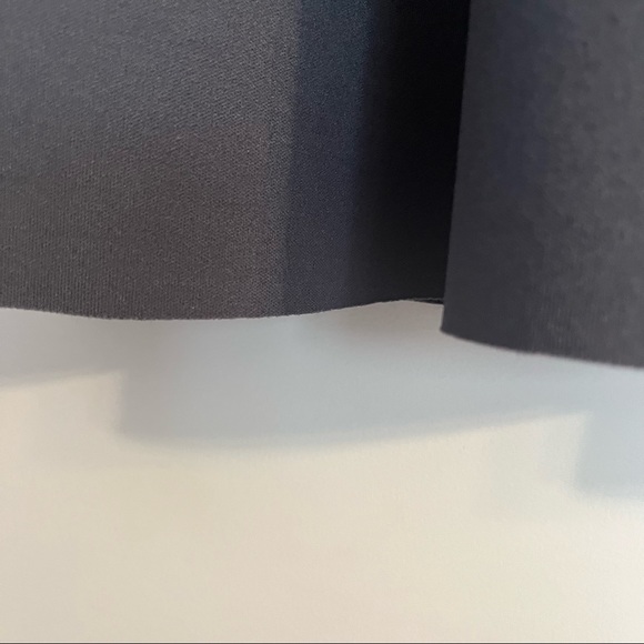 Forever 21 Contemporary | NWT Elastic Skater Mini Skirt in Dark Grey Size L - Picture 5 of 11